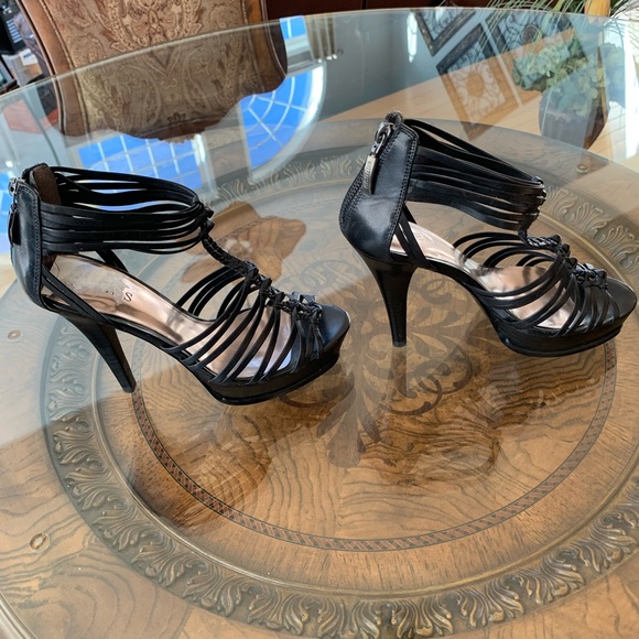 🖤GUESS Heels🖤 - Picture 5 of 7
